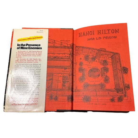 IN THE PRESENCE OF MINE ENEMIES BOOK HOWARD RUTLEDGE 1973 HCDJ POW AUTOBIOG - Picture 5 of 7